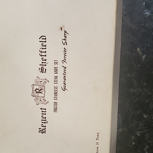 REGENT SHEFFIELD 6 STEAK KNIFE SET LUSTREX HANDLES IVORINE STORAGE HANGING TRAY - Picture 6 of 7